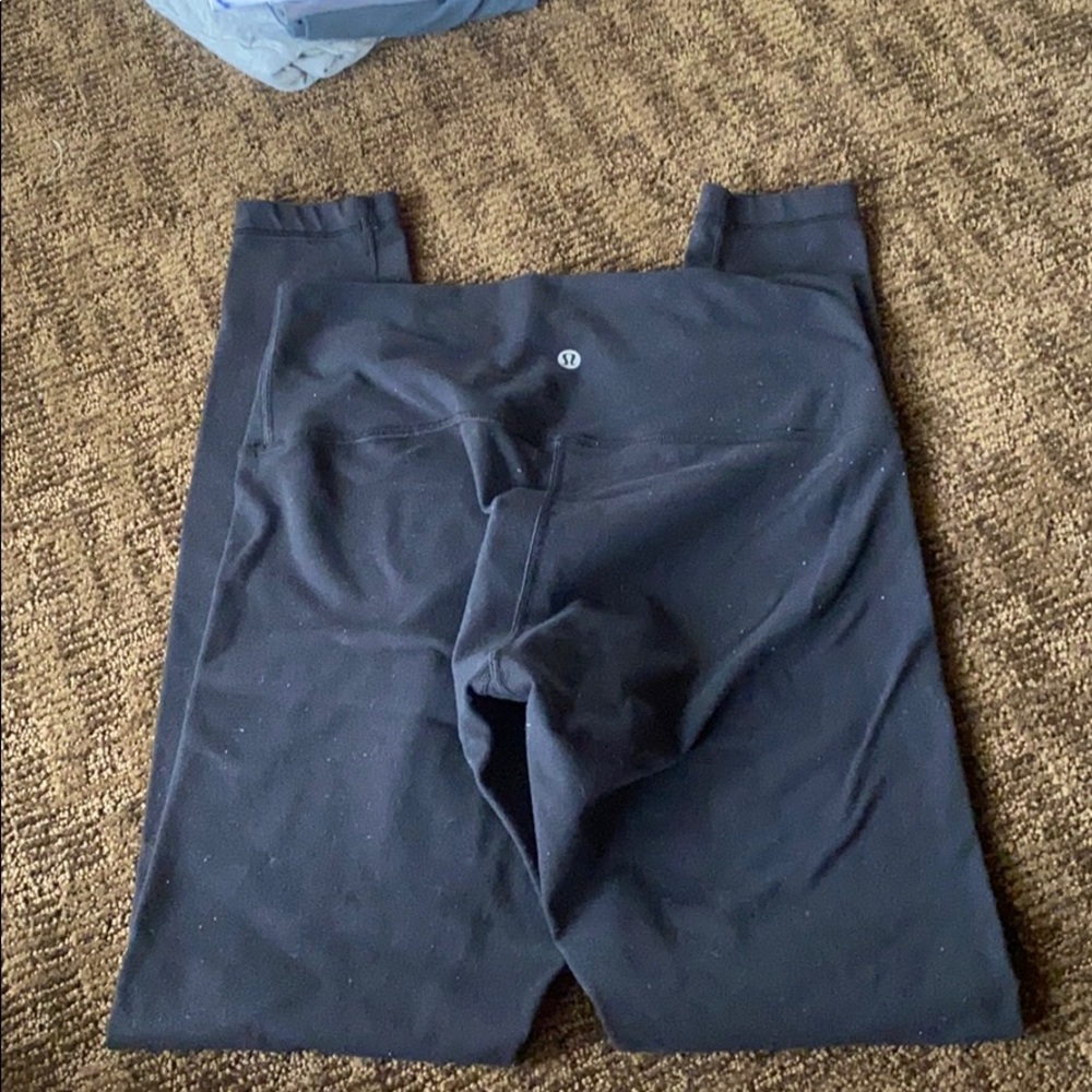 Lululemon size 8 length 28 black